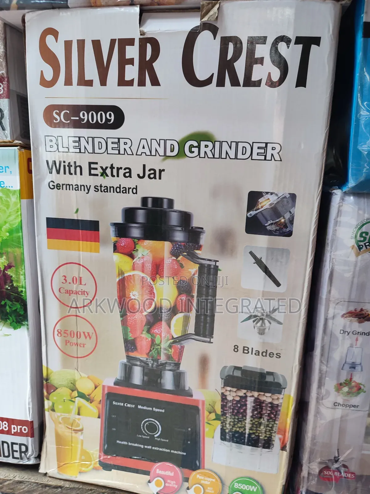 Silver Crest Blender With Extra Jar