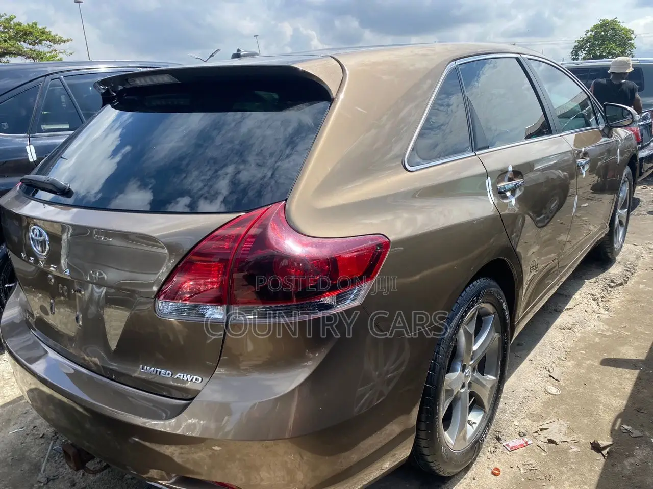 Toyota Venza 2014 Gold