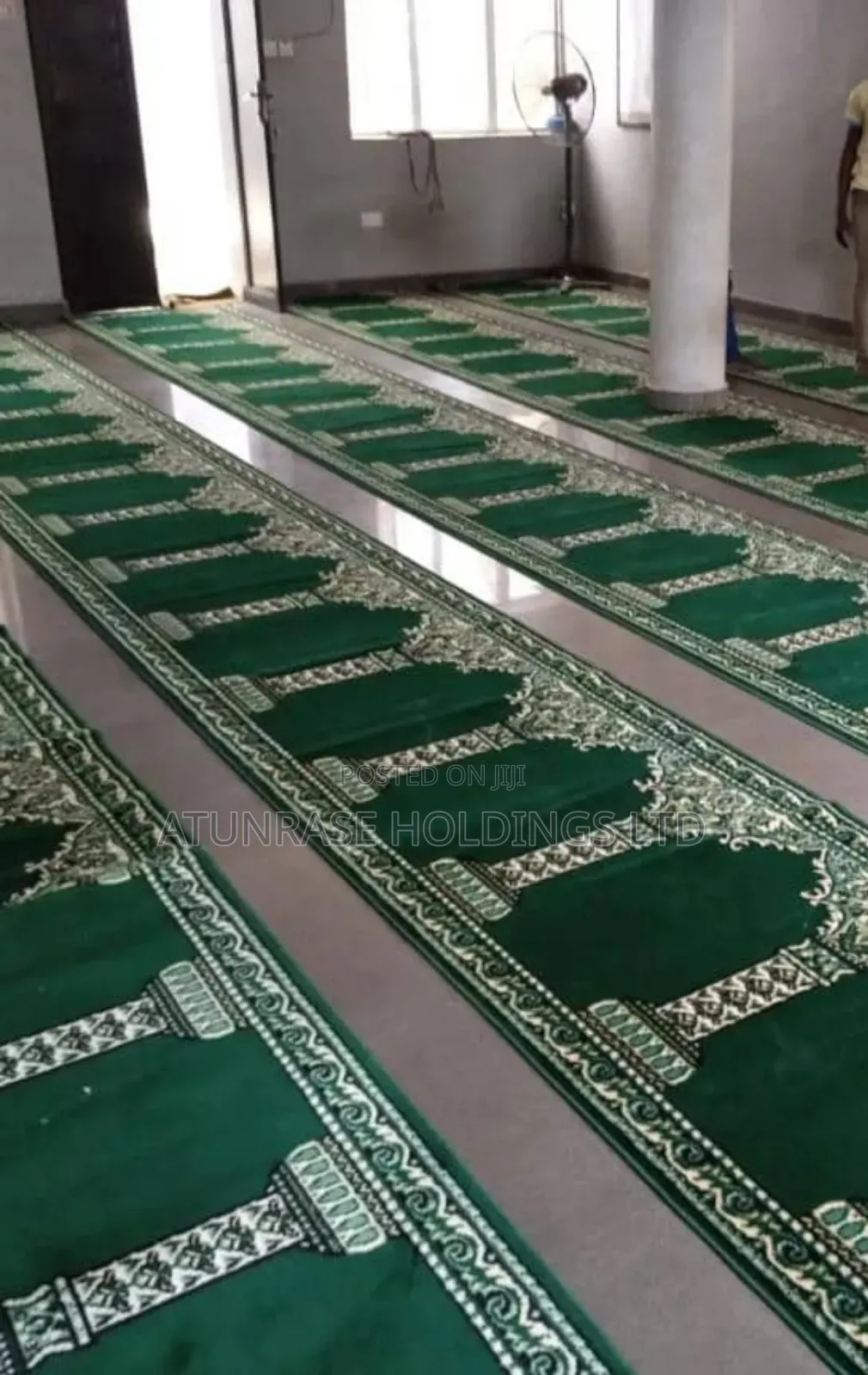 Mosque Carpet, Center Rug, Customized Logo for Sale