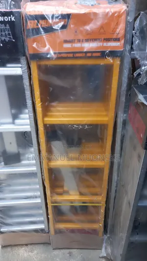 High Quality Foldable Ladder 16 Step 4x4 Alliminuen