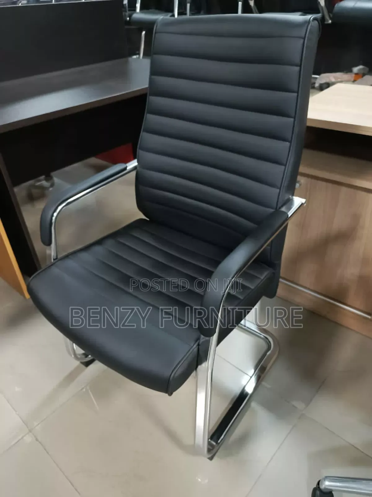 Executive Director Leather Visitor Chair