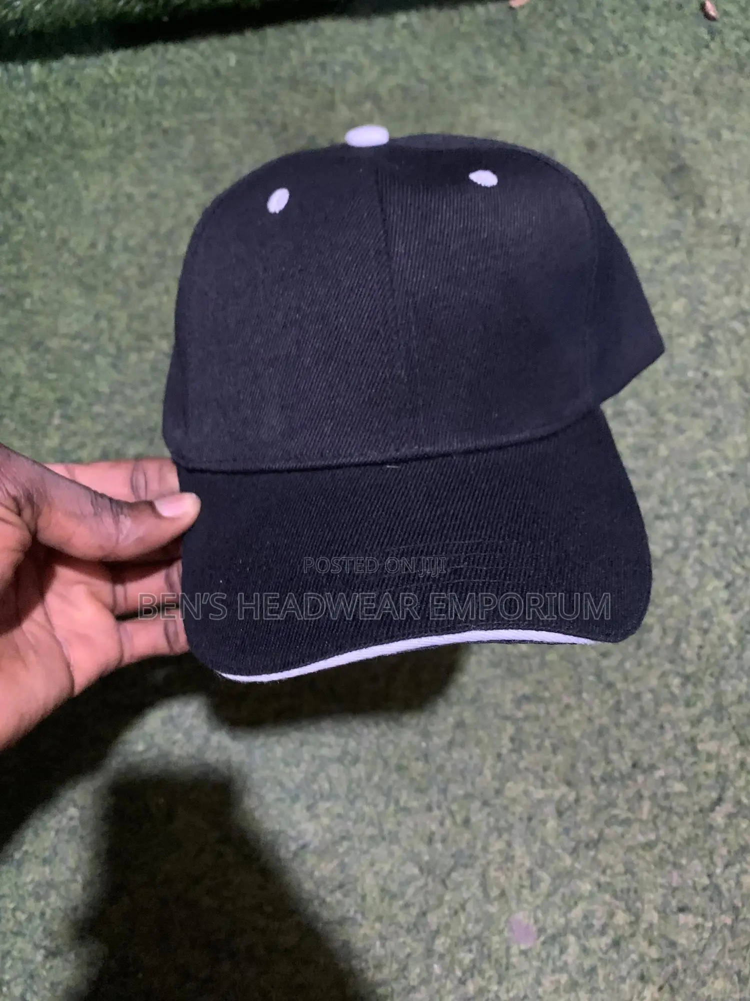 Sandwich Face Cap Available