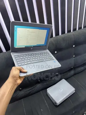 Laptop HP Stream Laptop 4GB Intel SSD 60GB