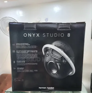 Onyx Studio 8