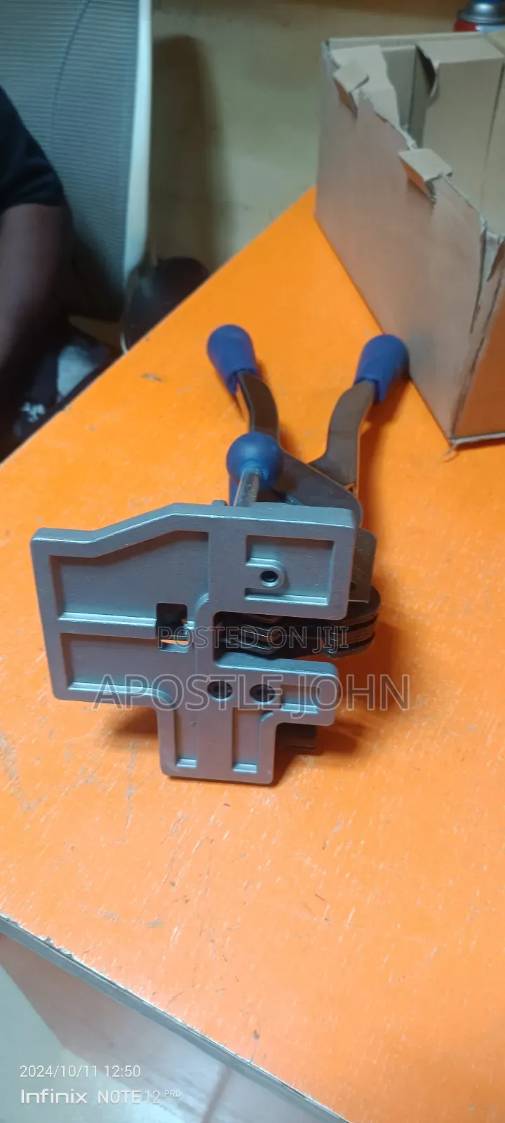 Manual Strapping Machine