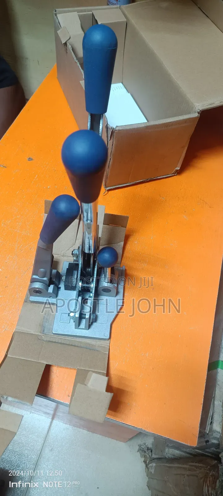 Manual Strapping Machine
