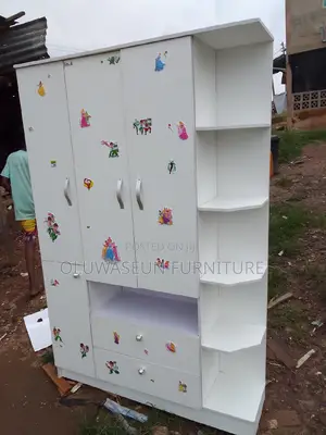 3face Baby Walldrobe With Drawers and Shoes Rack