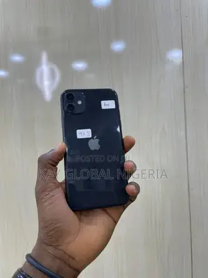 Apple iPhone 11 64 GB Black