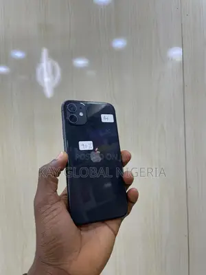 Apple iPhone 11 64 GB Black