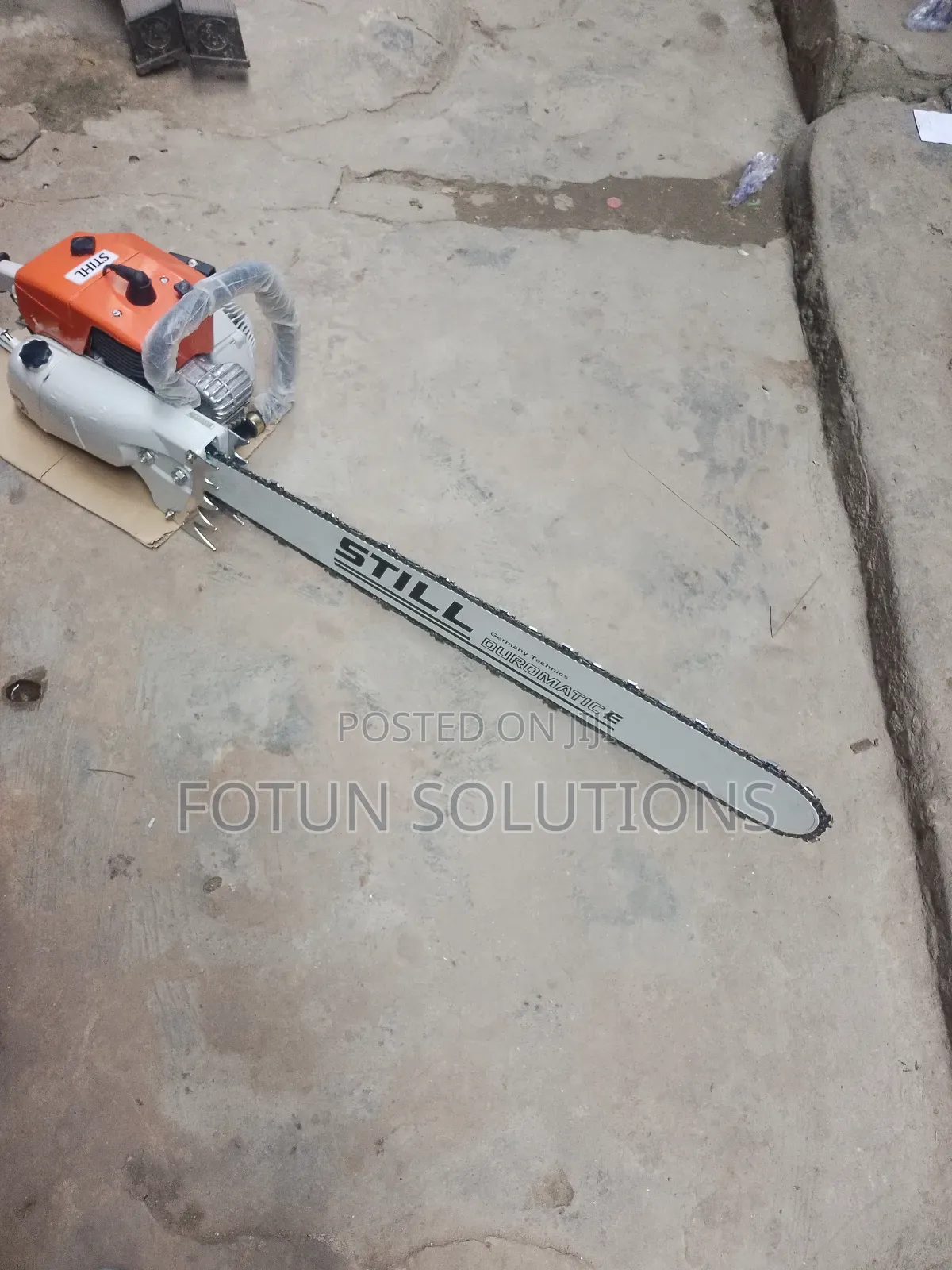 Stihl Saw Machine