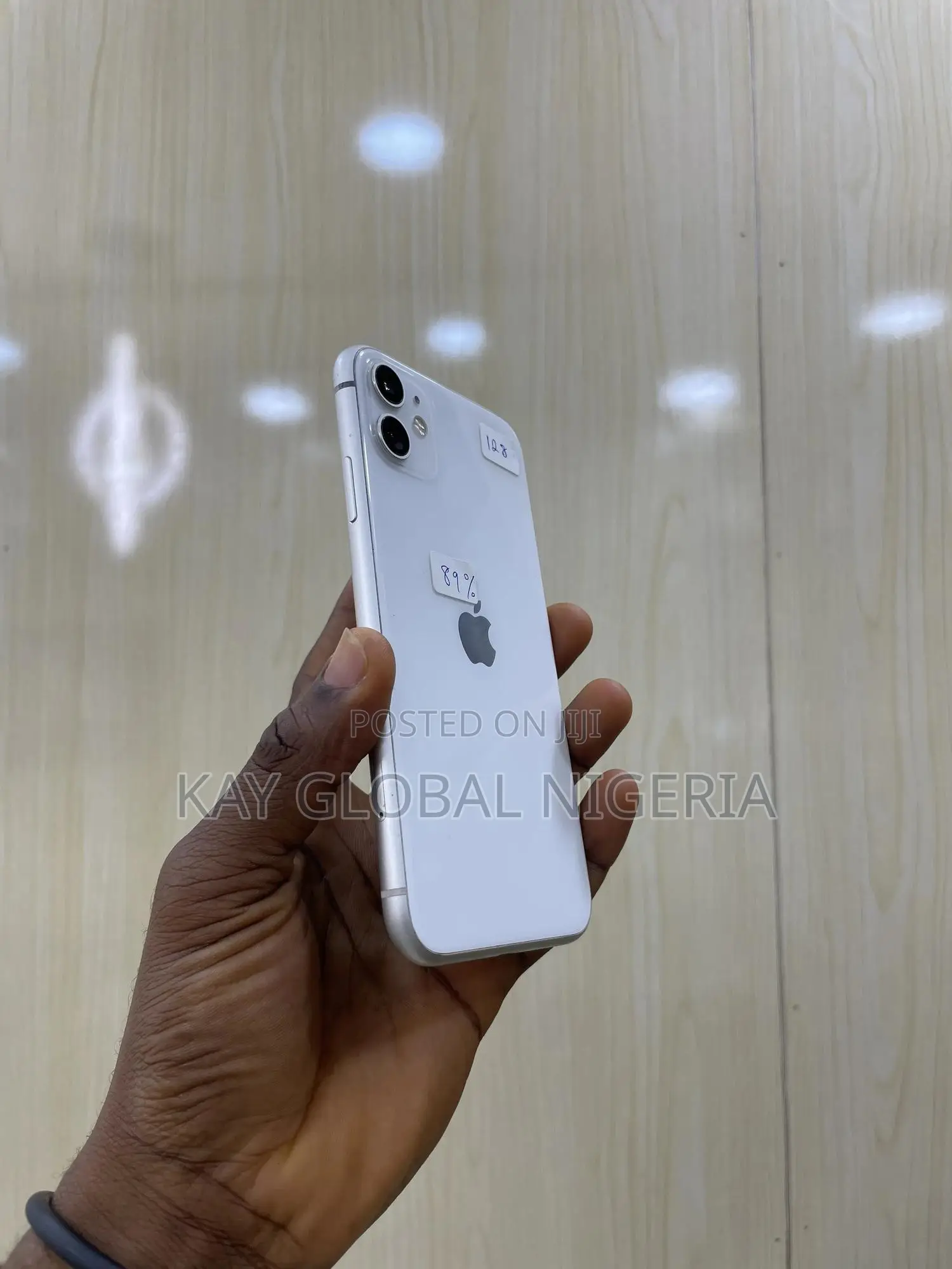 Apple iPhone 11 128 GB White