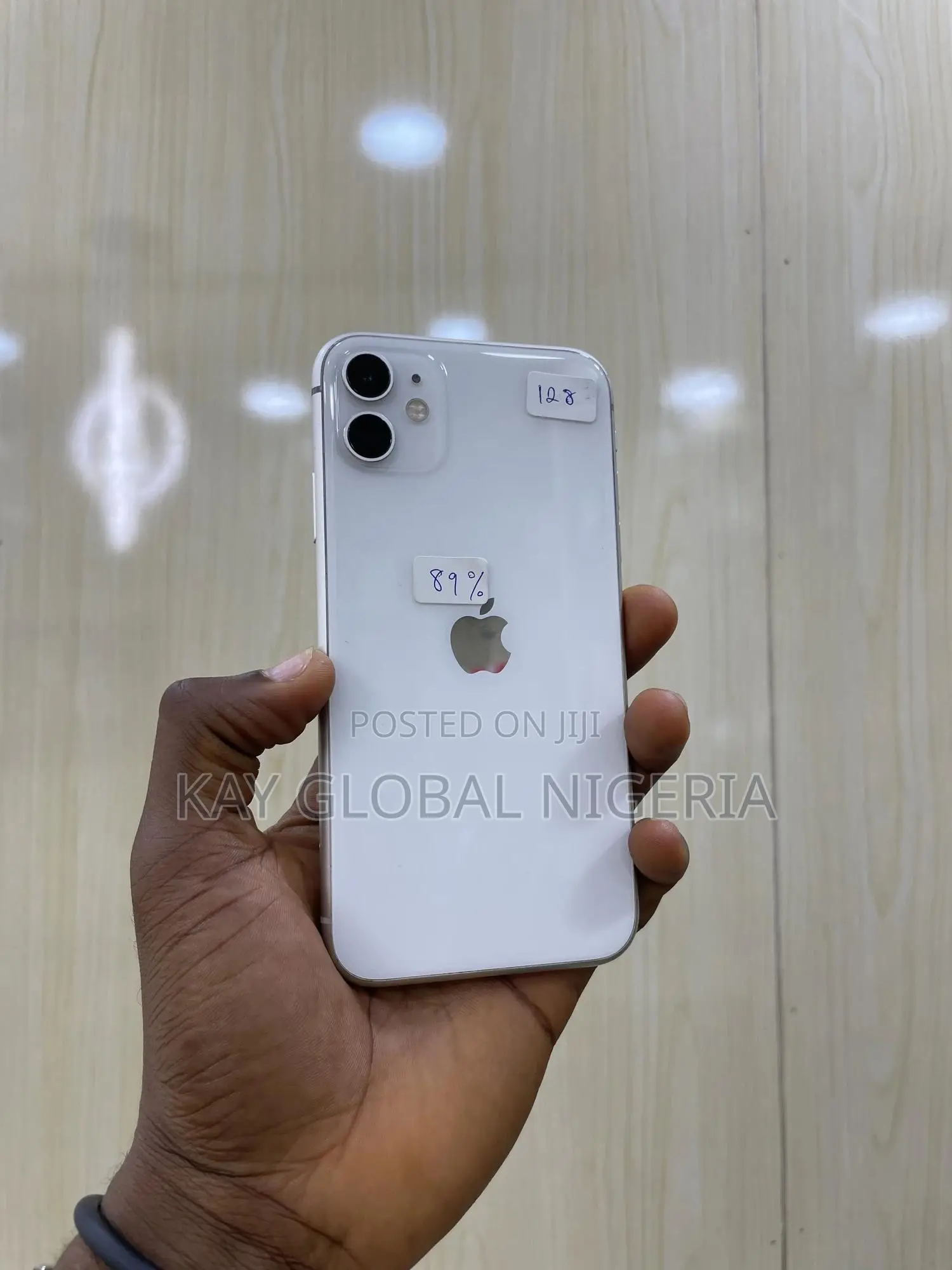 Apple iPhone 11 128 GB White