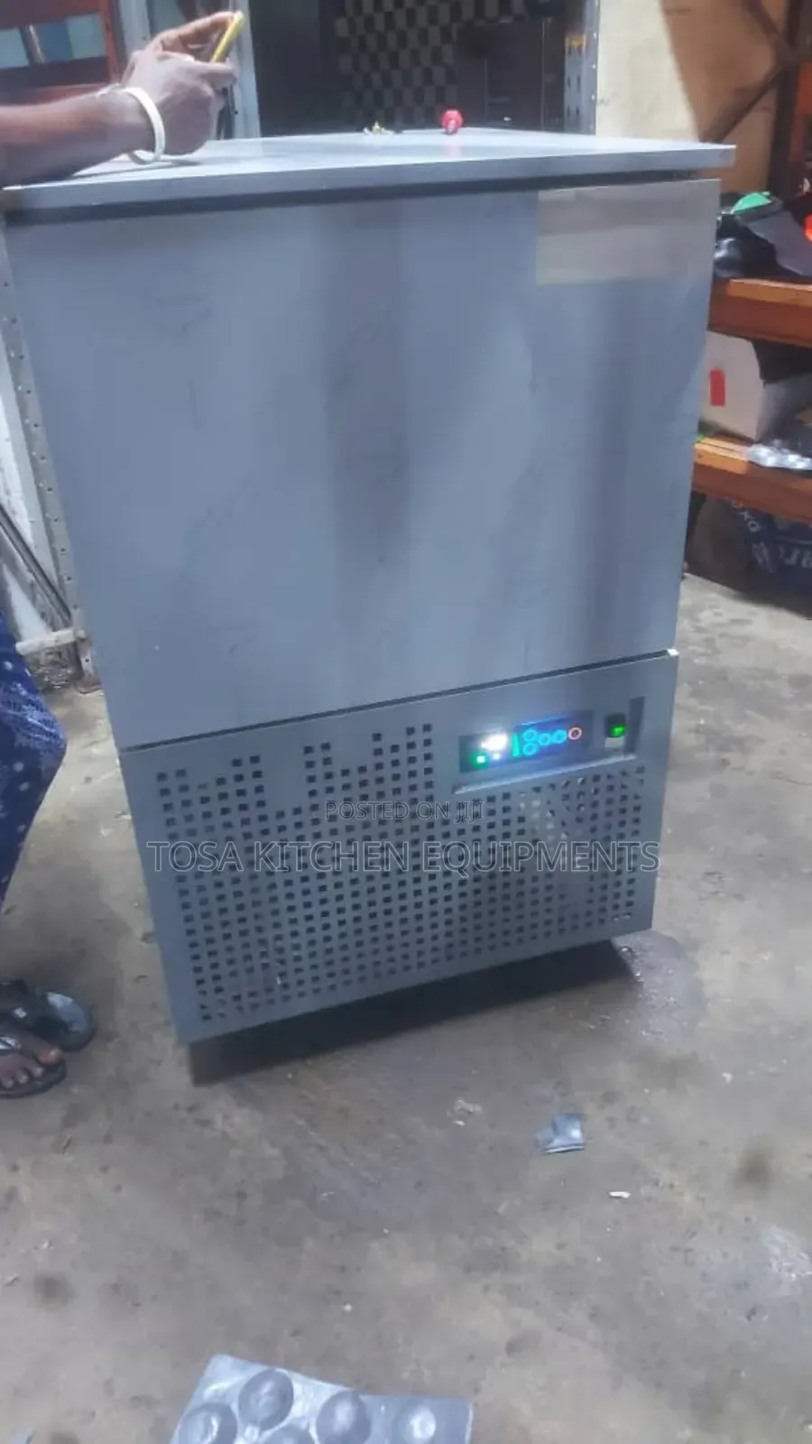 5 Trays Blast Freezer