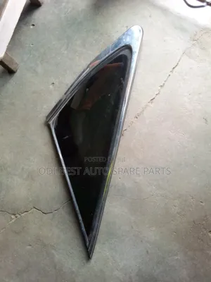 Lexus RX 350 Back Vent Glass Right Side 2015 Model