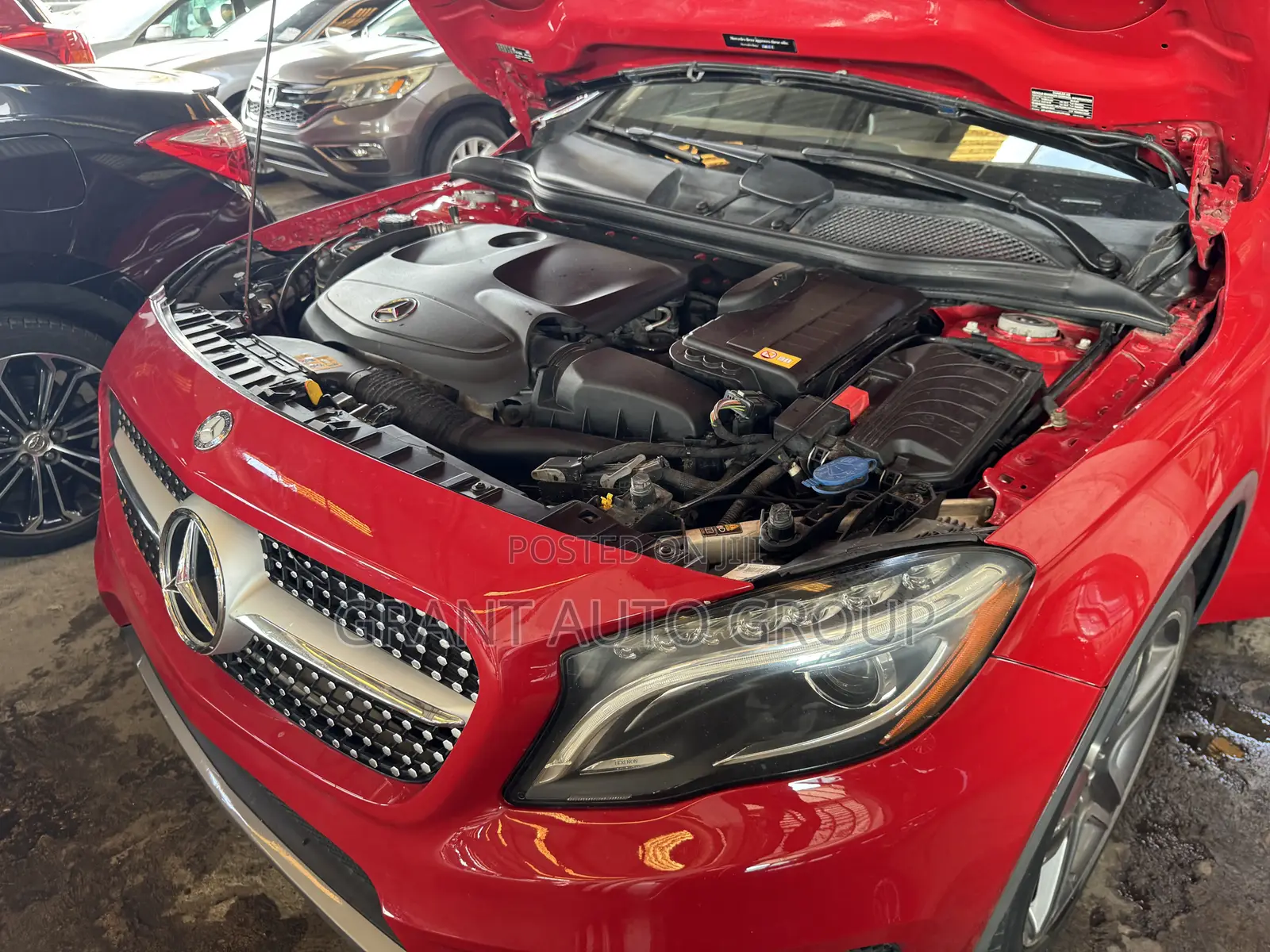 Mercedes-Benz GLA 250 2015 Red