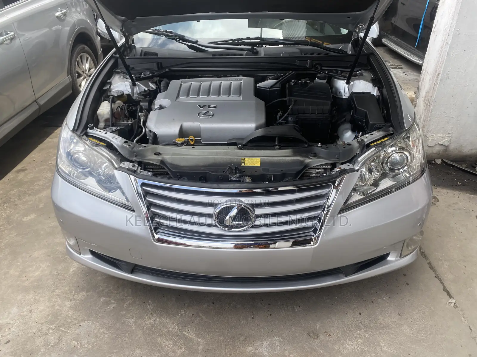 Lexus ES 350 2010 Silver