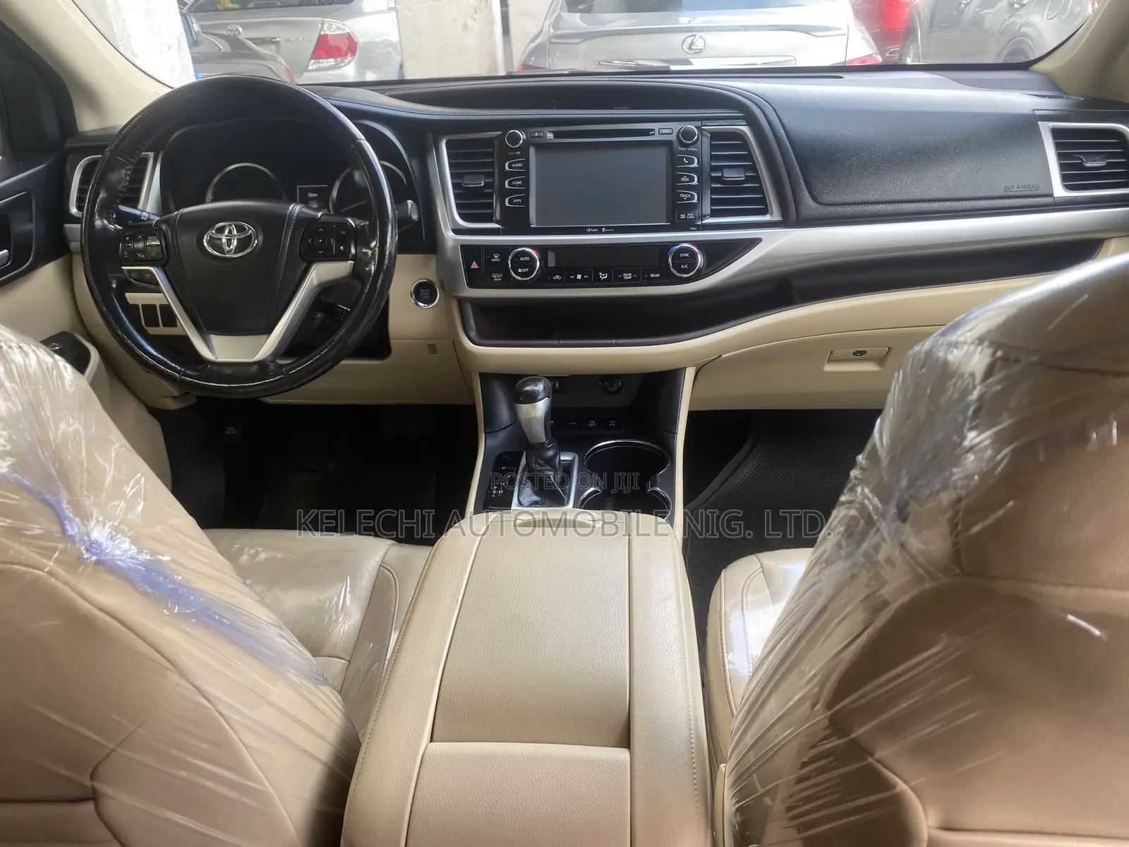 Toyota Highlander 2015 Red