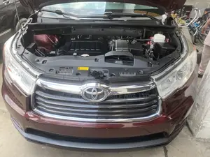 Toyota Highlander 2015 Red