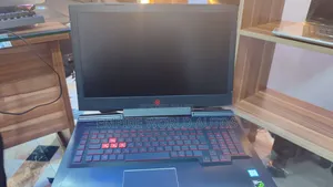 Laptop HP Omen 17-An188nr 16GB Intel Core I7 SSD 512GB