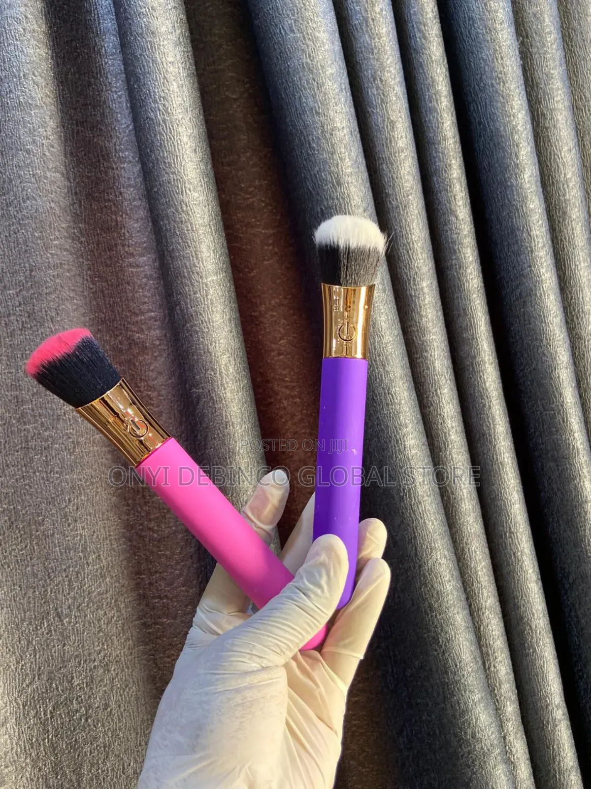 Rechargeable Toy Vibrator Make Up Brush Magic Wand Dildo
