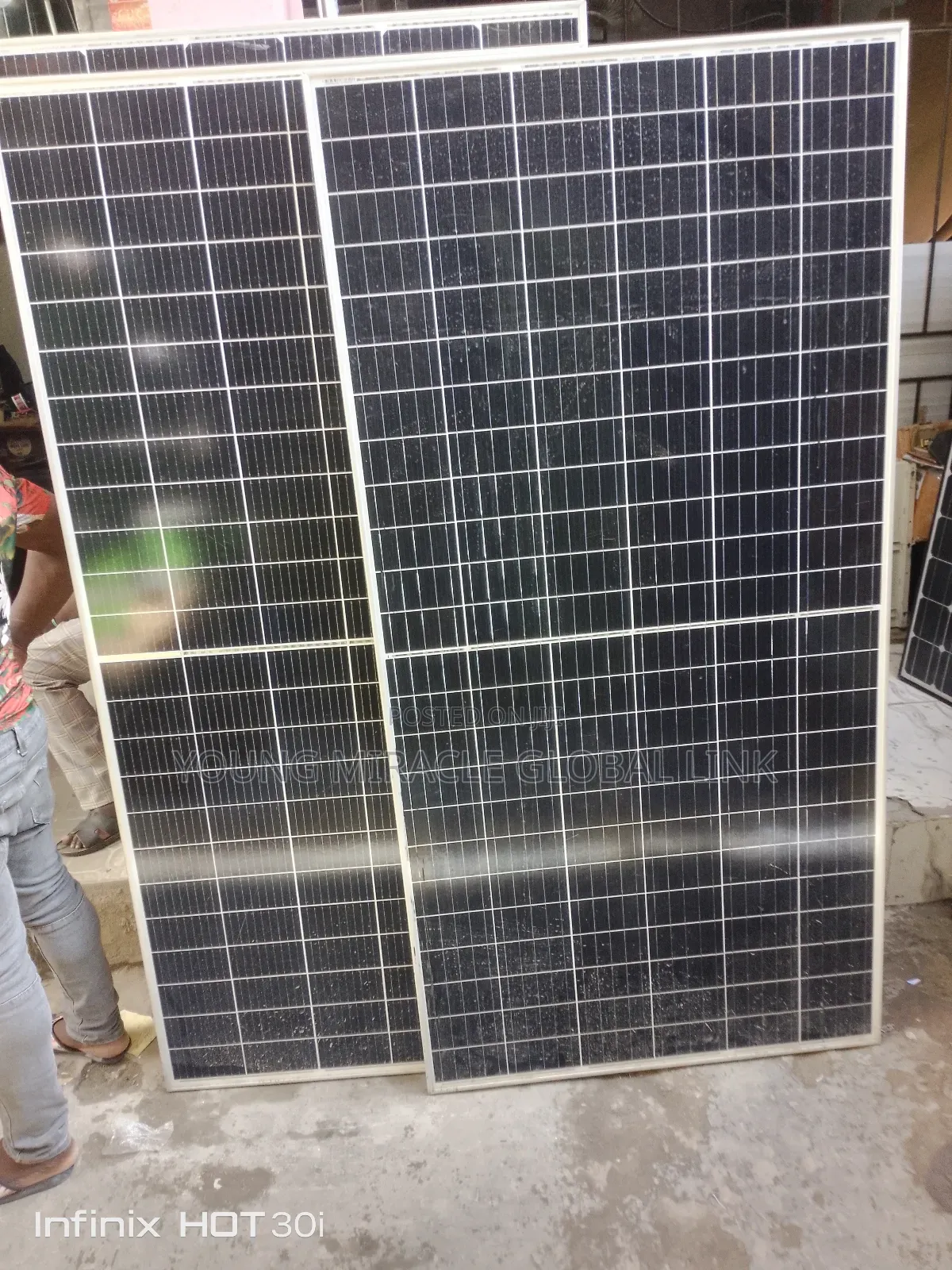 550watts/144cell Canadian Solar Panel