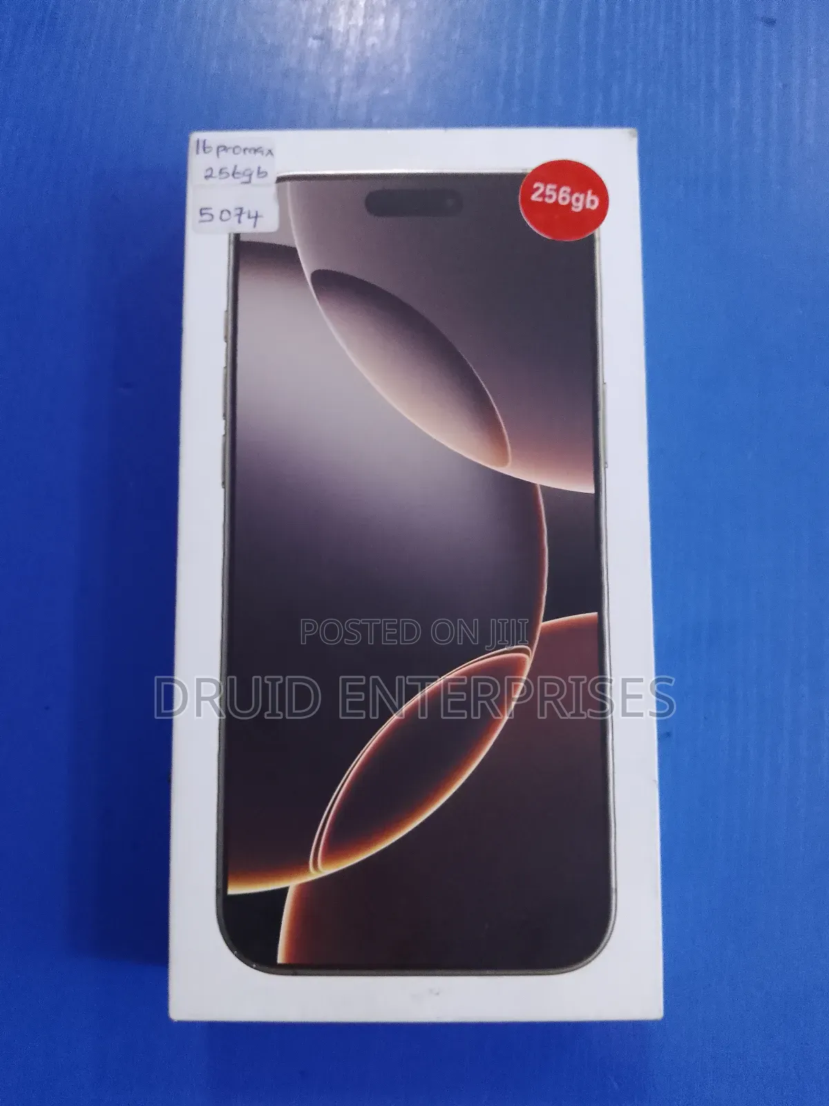 New Apple iPhone 16 Pro Max 256 GB Black