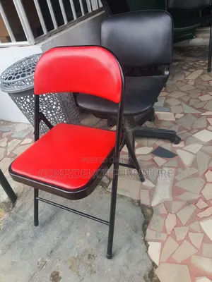 Portable And Foldable Resting/Reading Chair
