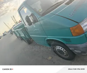 Volkswagen Transporter 2002 Green