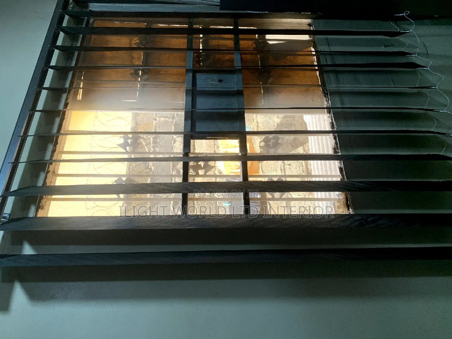 Vertical Blind