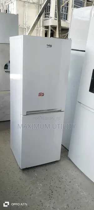 BEKO 240ltrs NEATLY UK USED Factory Fitted Fridge