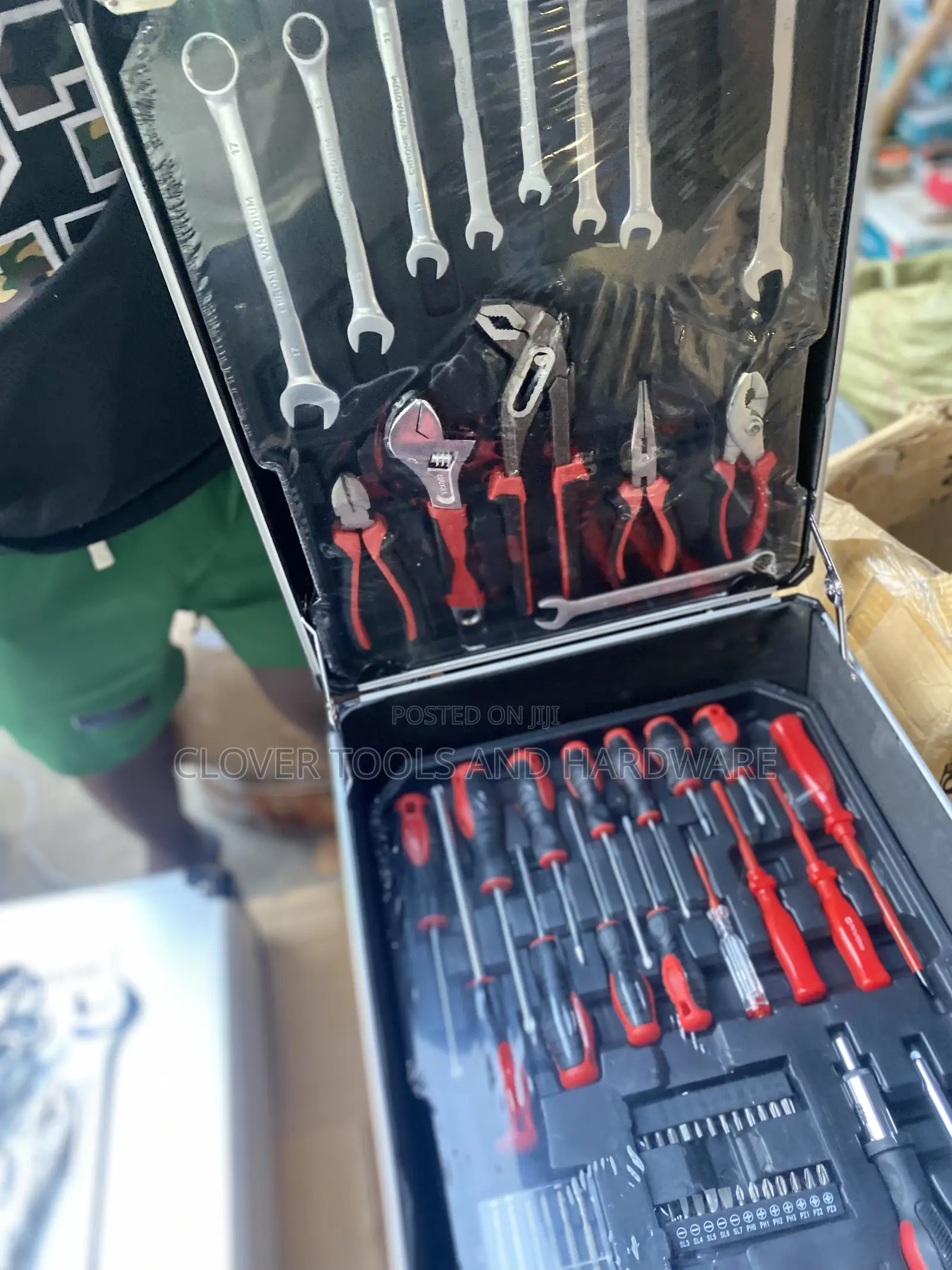 699 PCS Tools Box Electrical and Mechanical Complete Box