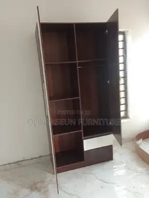2door Walldrobe With Drawers