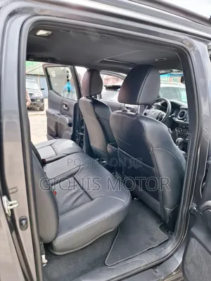 Toyota Tacoma TRD Sport V6 4x2 Double Cab 140.6 in. WB 2020 Gray