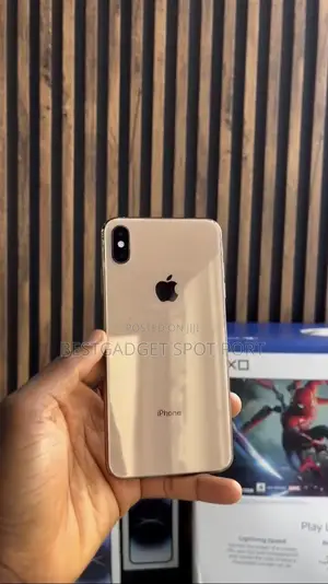 Apple iPhone XS Max 64 GB Gold