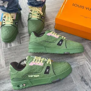 Louis Vuitton Skatbod Sneakers