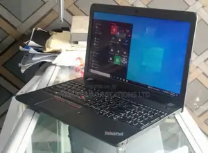 Laptop Lenovo ThinkPad Edge E550 8GB Intel Core i5 HDD+SSD 512GB