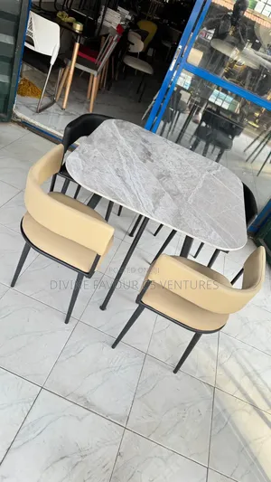 Dining Set With 4 Seater