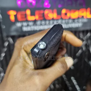 New Maxfone M18