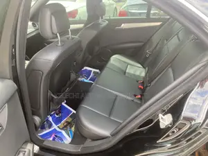 Mercedes-Benz C300 2013 Black