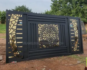 Sliding Gate