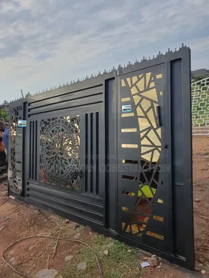 Sliding Gate