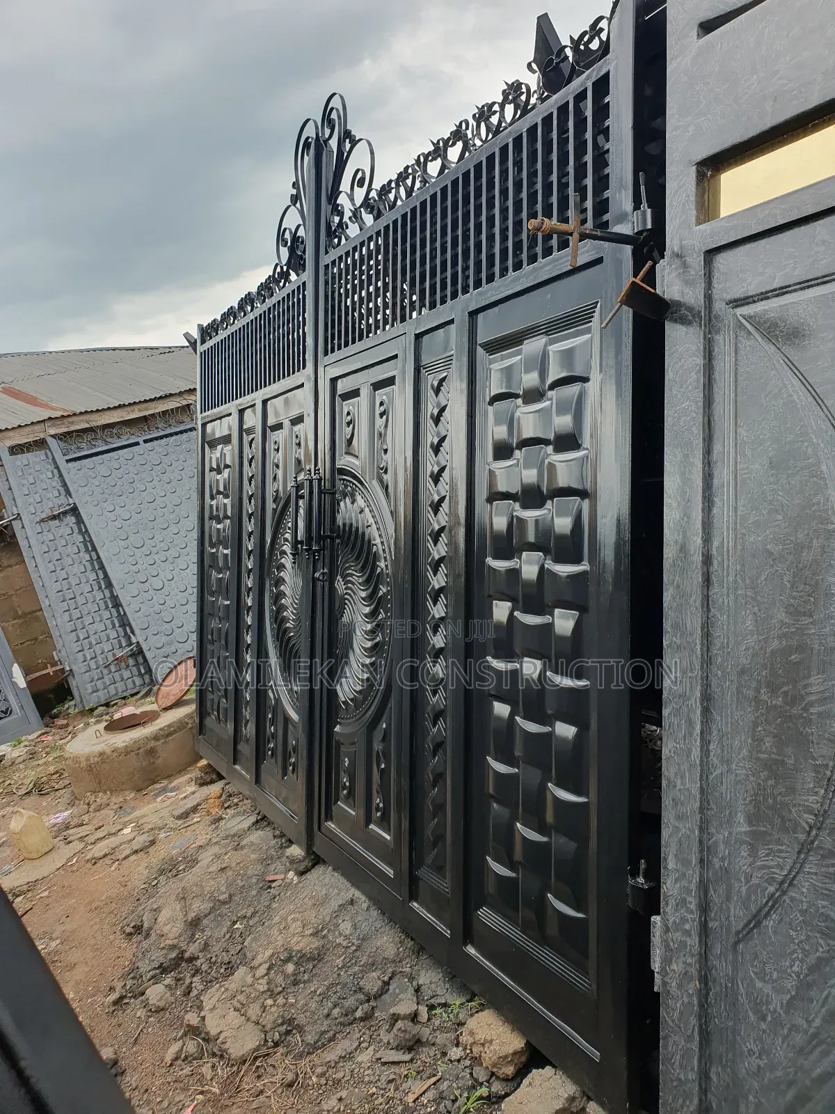 12feet Bi Parting Swing Gate
