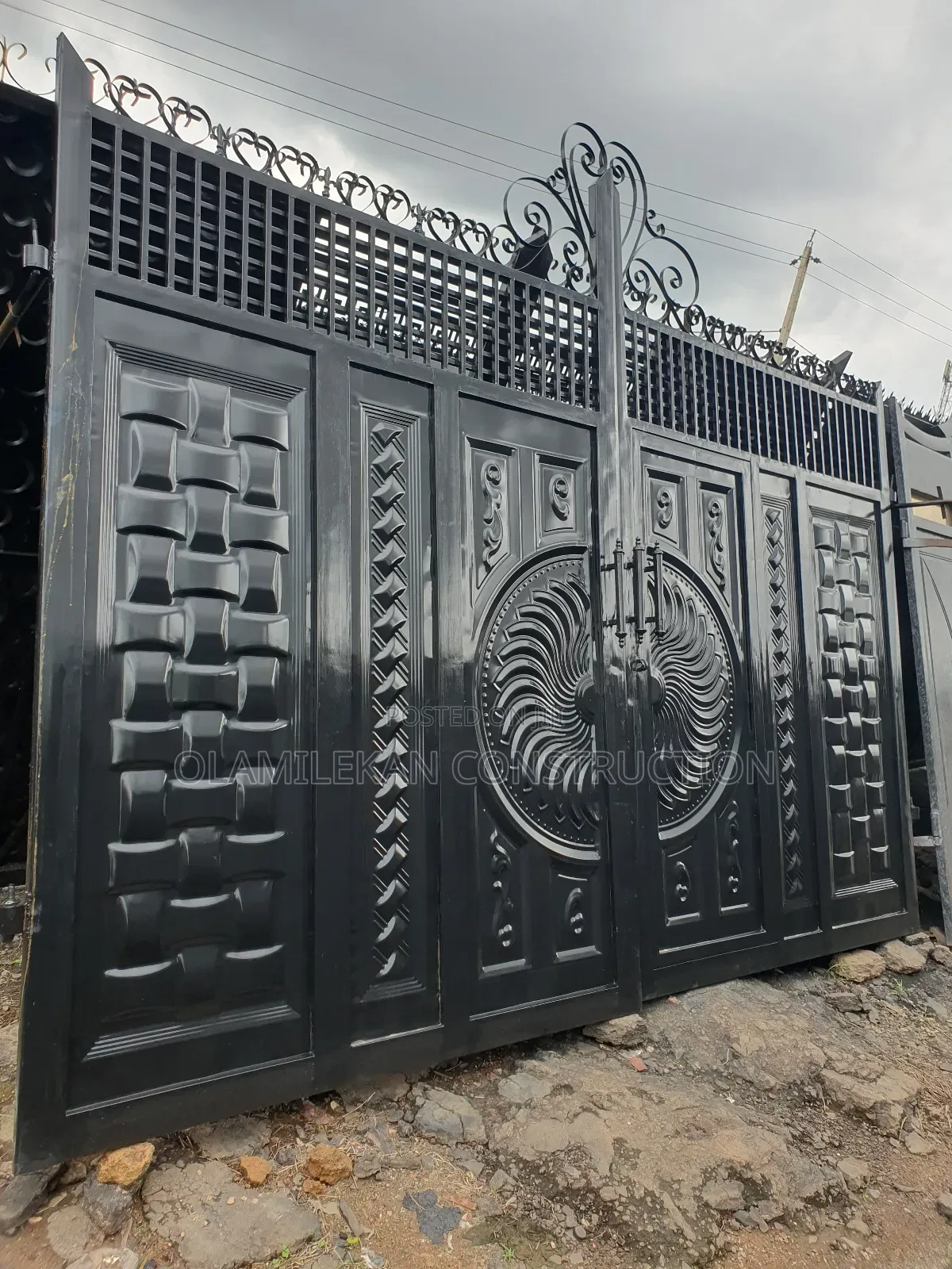 12feet Bi Parting Swing Gate