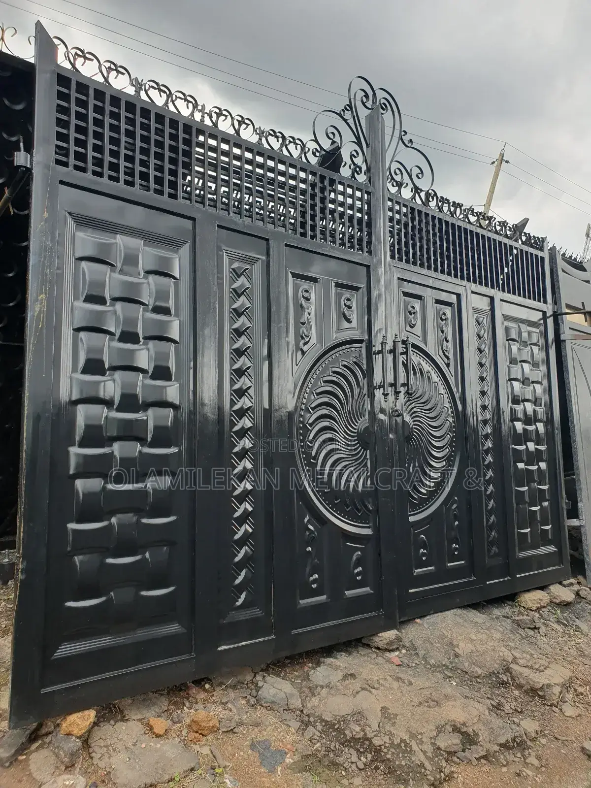 12feet Bi Parting Swing Gate