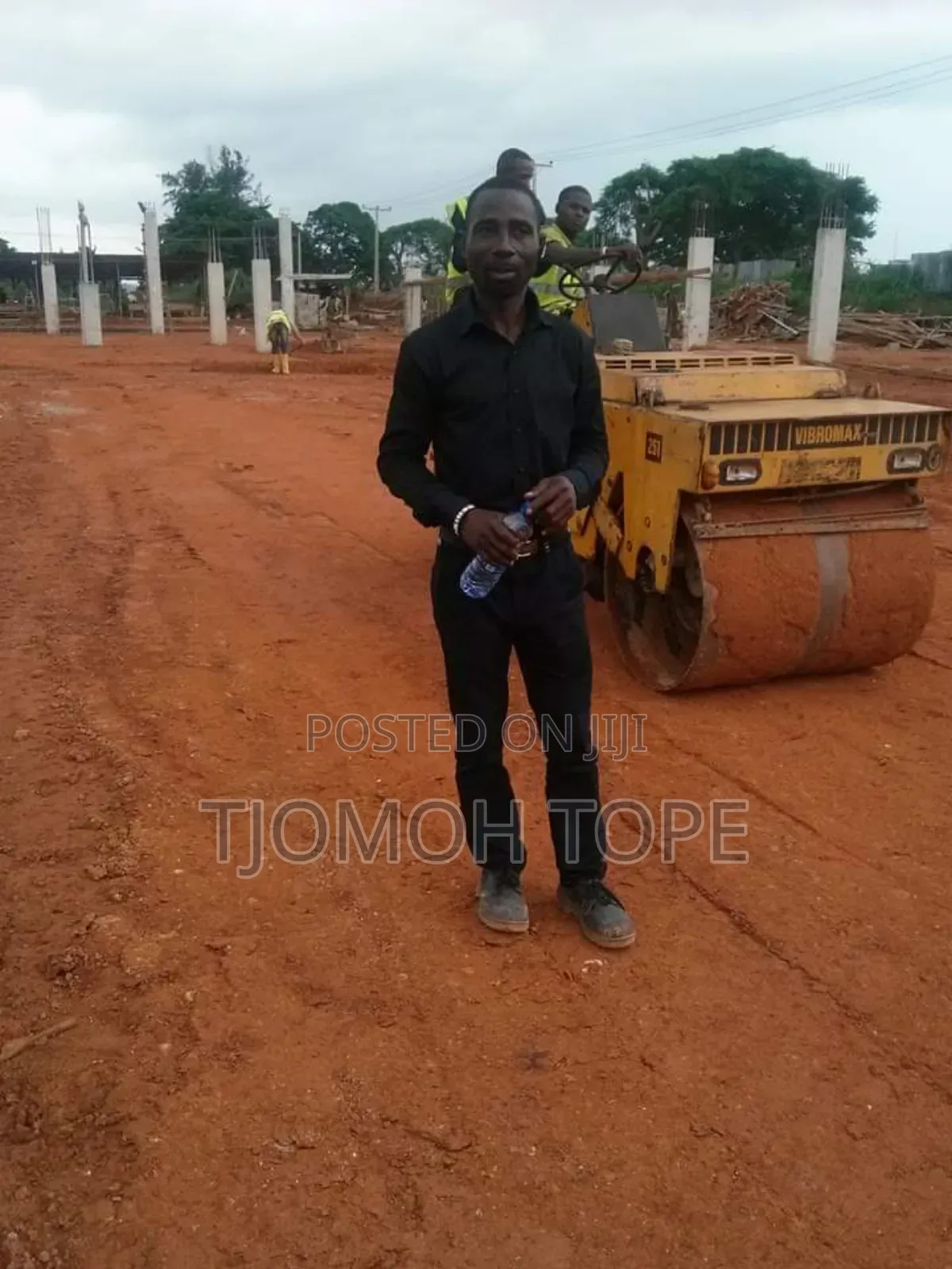 A Builder,Layout,Uncompleted Building,Roofing,Interior Desig