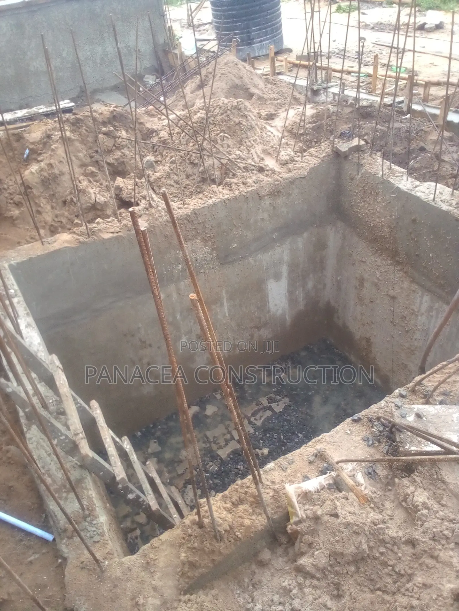 Septic Tank Soakaway Builder