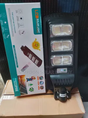 All in One Solar Street Light 400watt 3 Eyes