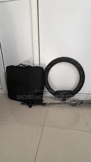 Ring Light With Battery Space and Carrier Bag