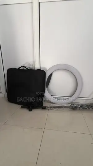Ring Light With Battery Space and Carrier Bag