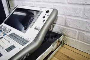Avolites Quartz Console